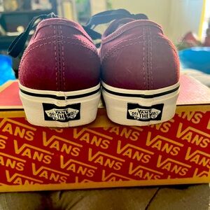 VANS Burgundy